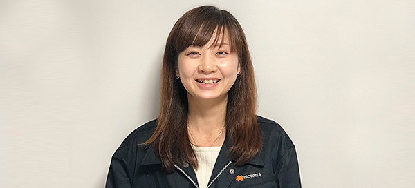 経理事務 今西　希